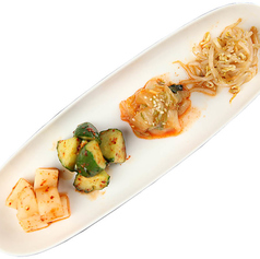 キムチ盛り合わせ