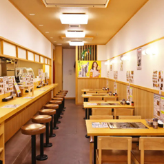 串カツ食堂ホタルなんば店の雰囲気1