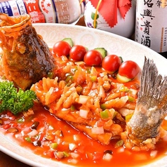 鮮魚素揚げの花切り甘酢あんかけ