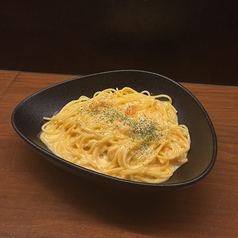 エビとウニの明太クリームパスタ