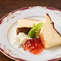 料理メニュー写真 自家製バスクチーズケーキ