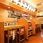 餃子食堂マルケン JR大久保店の雰囲気3
