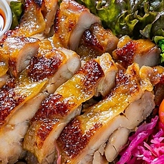 グリルチキンと玄米のお弁当