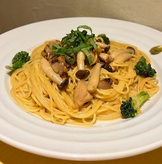 グリルチキンとブロッコリー 九州醤油のクリームソース