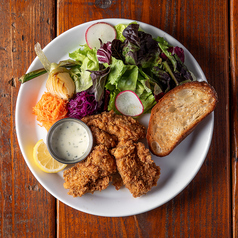 バターミルクフライドチキンプレート