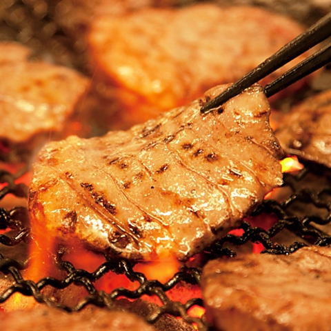 旨い牛たんは「厚切り」「炭焼き」「粗塩」にこだわる!!