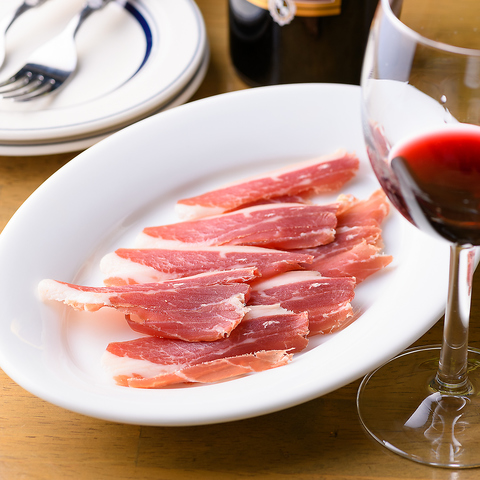 THE BIBULOUS SALOON U ruX T[