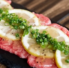 無煙炭火焼肉 生一本 丸亀土器本店の特集写真