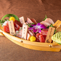 【漁港直送の旨いマグロ】