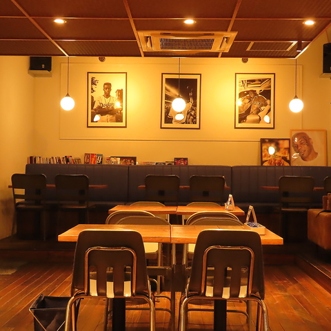 LIKE A TAVERN CN A ^o[