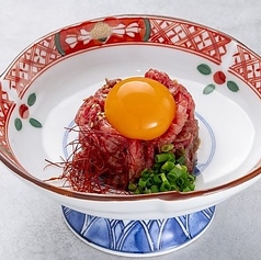 レアステーキユッケ
