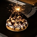 料理メニュー写真&nbsp;お祭りチョコバナナパンケーキ
