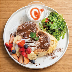 スフレパンケーキセット(いちごバナナ)