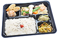 海鮮炒め弁当