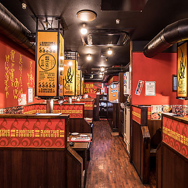 松本焼肉酒場 情熱ホルモンの雰囲気1