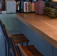 【カウンター席：5席】