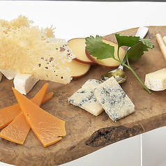 イタリアンチーズの盛り合わせ