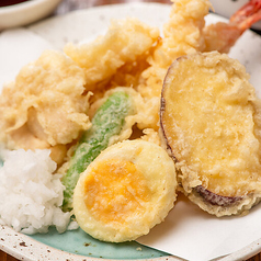 天とよ天ぷら盛り合わせ