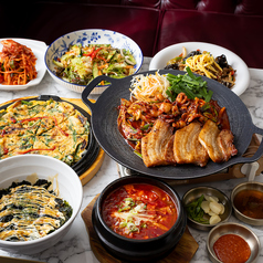 新大久保 韓国料理 ＋82 プラスハチニーのコース写真