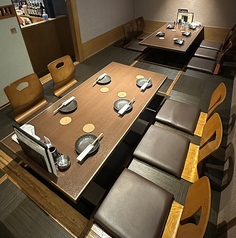 6名様掛けの掘りごたつ席をご用意しております◎