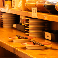 カウンター席で特別な時間を◎サクッと堪能できます