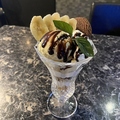 料理メニュー写真&nbsp;チョコバナナパフェ