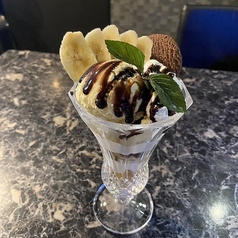 チョコバナナパフェ