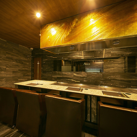 細部まで意匠を凝らした本物の高級空間。期待を裏切らない最高の一時を。