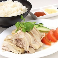 ◆◇シンガポールの代表料理！シンプルなのにおいしい”ハイナン風チキンライス”）◇◆の写真