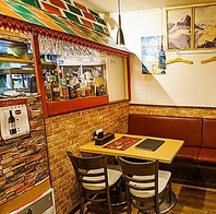 【連結可能のテーブル席！】