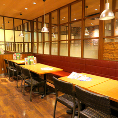 【南大沢駅より徒歩1分】飲み会や女子会、ママ会など様々なシーンに応じてレイアウトの変更が可能です。(※要事前相談)ご希望日程や人数などお決まりになりましたら、お気軽に店舗までご相談ください！