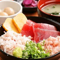 平日（月～金限定）夜の定食メニューもございます！