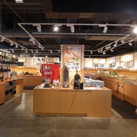 ビュッフェ全59種類食べ放題！