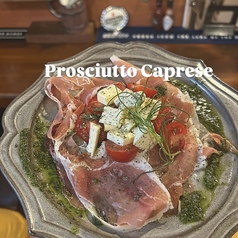 生ハムカプレーゼ