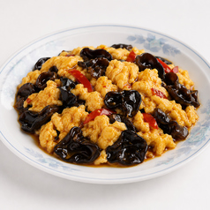 卵とキクラゲのピリ辛醤油炒め