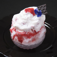 オリジナリティあふれる贅沢な【かき氷】は2178円(税込)