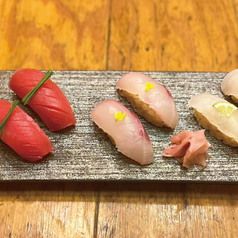 本日の握り寿司　三種 六貫