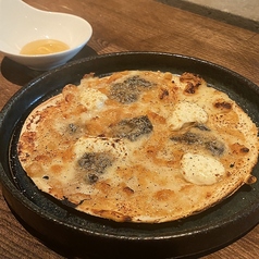 ブルーチーズと西京味噌のピザ~ハチミツ添え~