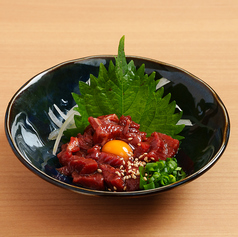 馬肉ユッケ
