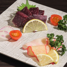 鯨盛り合せ