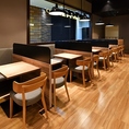 様々な場面で使いやすいテーブル席を各種ご用意しております。ご宴会もお気軽にご相談ください。