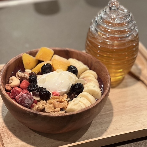 natural cafe & happiness bar Luv7 uZu