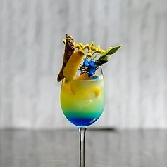 チャイナブルー