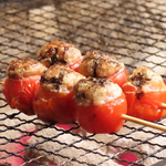 1番人気！！トマトつくね串はいかが？