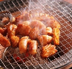 様々な部位おご用意しております！炭火で焼くから旨いッ♪