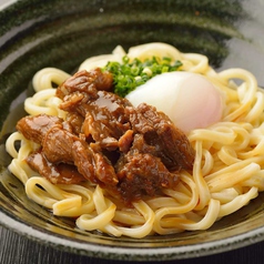 牛すじと生玉の釜上げうどん