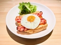料理メニュー写真&nbsp;トーストエッグプレートセット