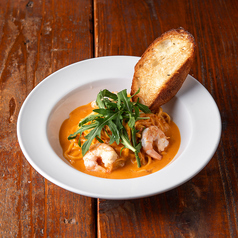 海老のグリル オマール海老のアメリケーヌクリーム タリオリーニ