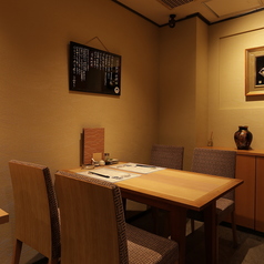 会社帰りのサク飲みにもご対応しております。レタしゃぶだけではなく季節の一品料理なども豊富にご用意しております。季節の料理や広島地酒をお楽しみください。