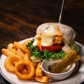 料理メニュー写真&nbsp;ウェイジャースペシャルチーズバーガー
